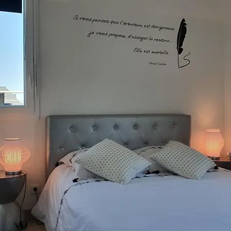 Le Clos Normandy 아파트 *