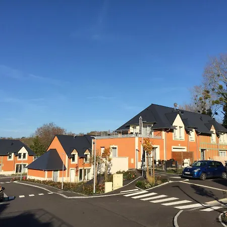 Le Clos Normandy * Touques